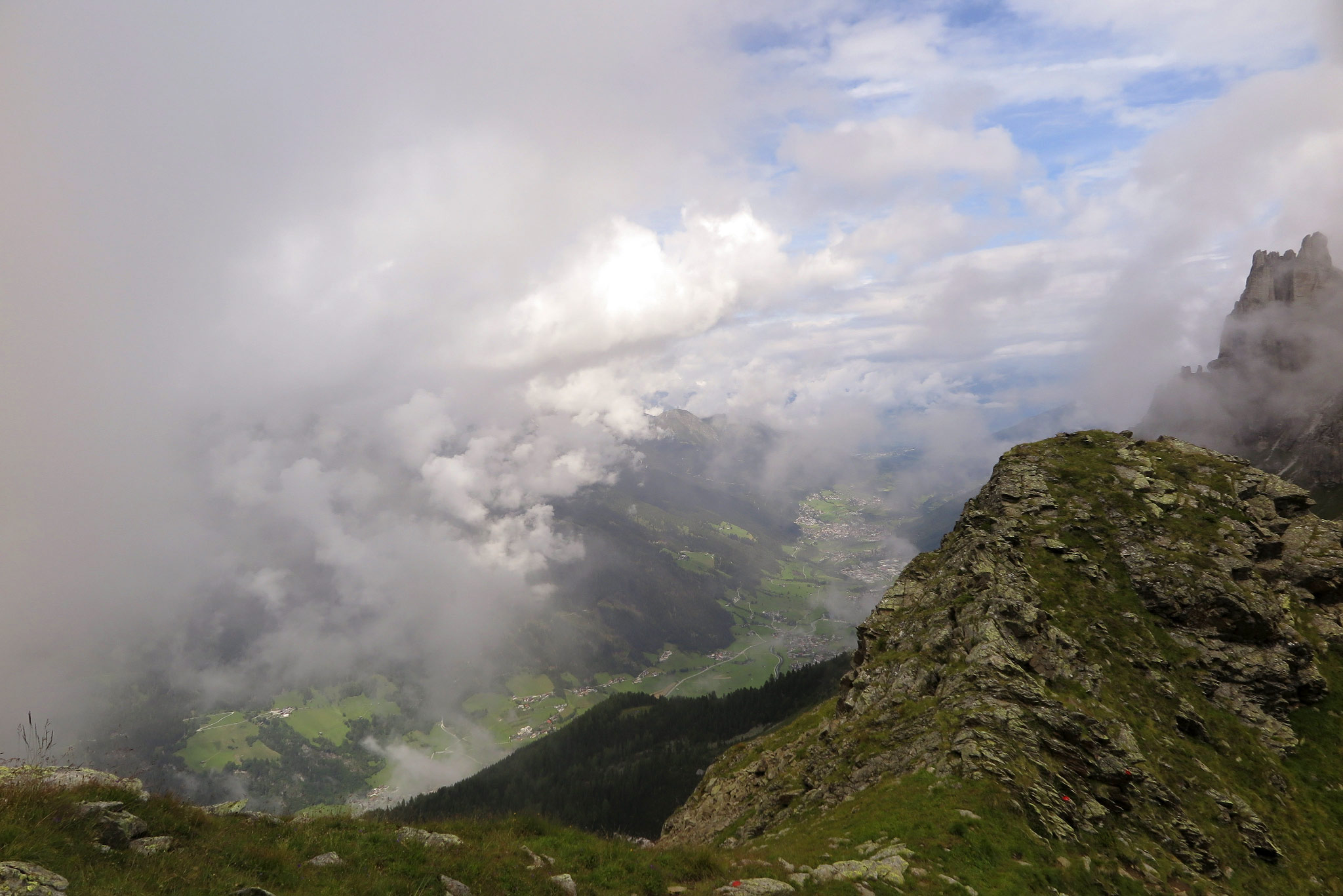 Zwölferspitze, Zwölfernieder